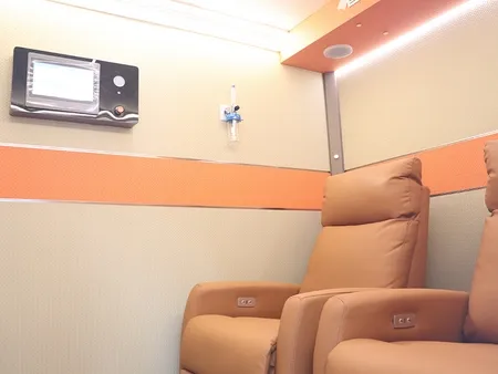 Dual-Place Mild Hyperbaric Oxygen Chamber