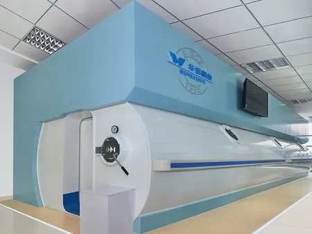 Multiplace Cylindrical Hyperbaric Oxygen Chamber (Omega Shape)